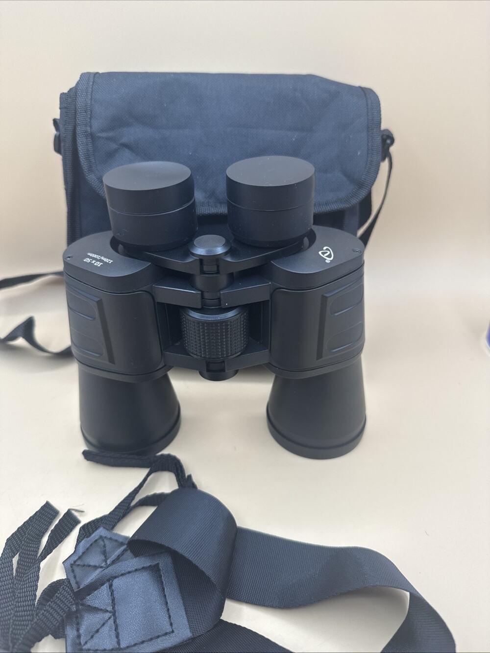 Auriol 10x50 Binoculars Wide Field Central Focus Tripod Socket Case 120m/1000m